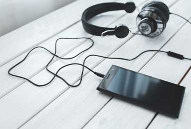 开云官网-泽连斯基：普京可以来基辅，我不能前往莫斯科