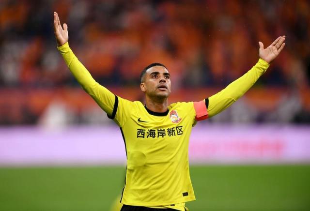 开云官网-【中超】阿兰破门冯刚造乌龙 十人南通0比3西海岸